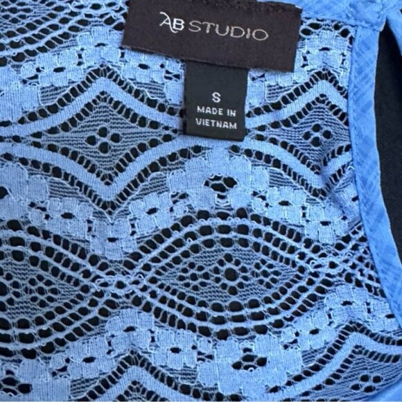 NWT - AB Studio Blue Lace Blouse - Picture 3 of 5